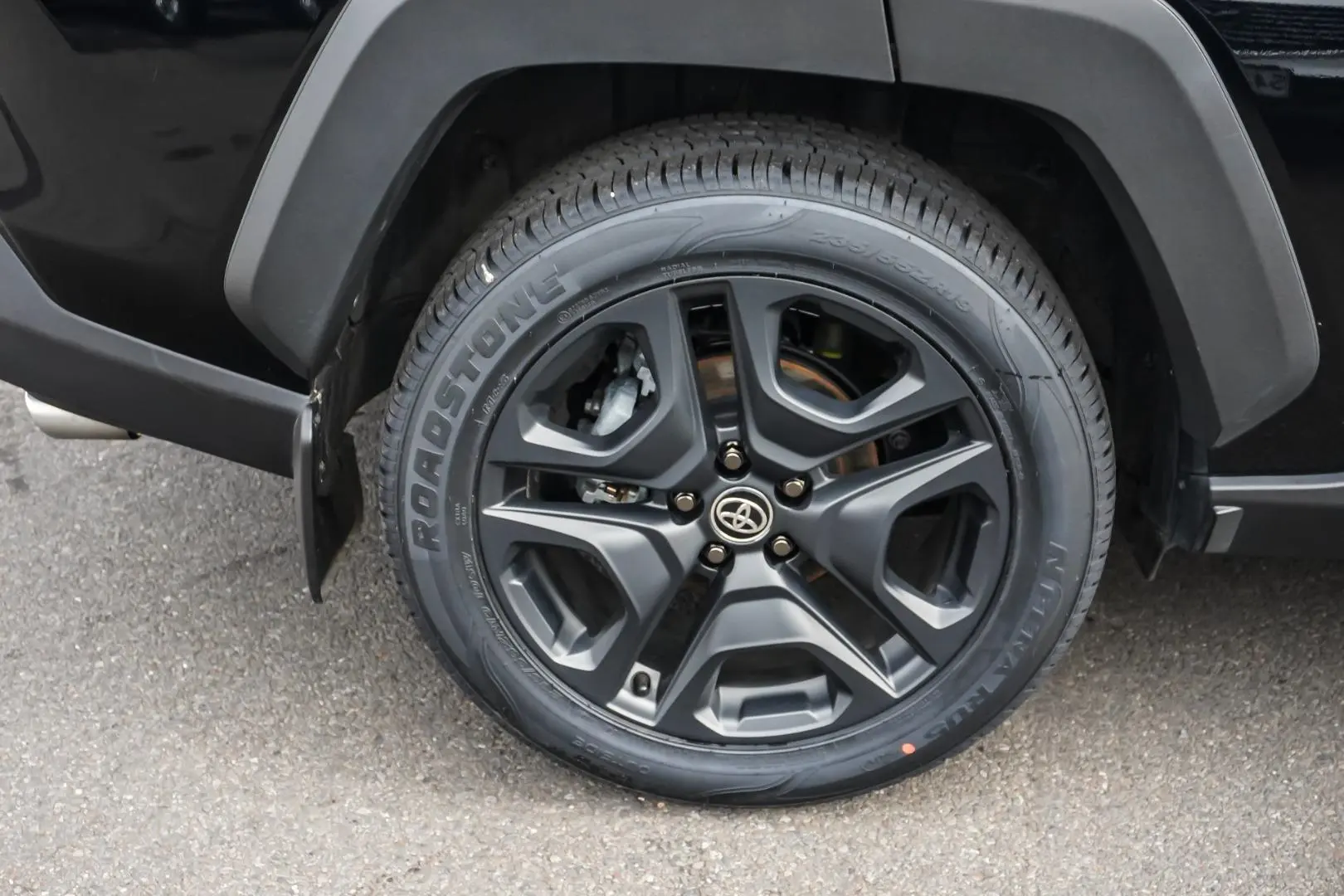 2023 Toyota RAV4 Gallery Image 15
