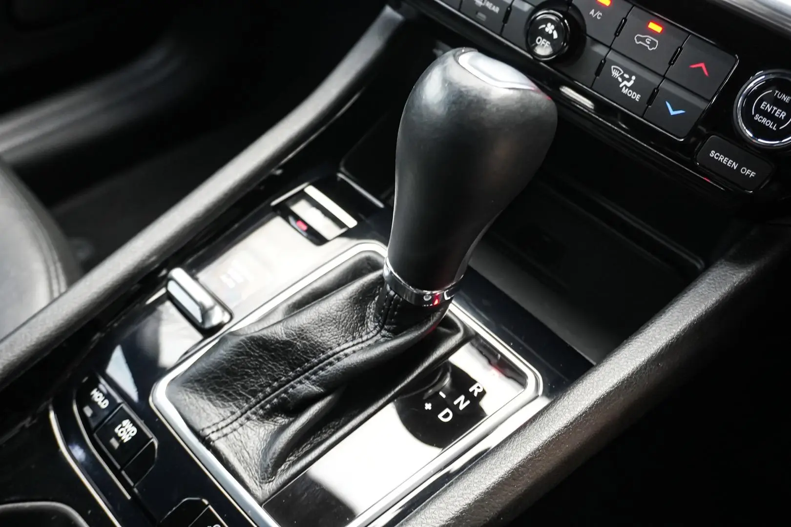 2022 Jeep Compass Gallery Image 18