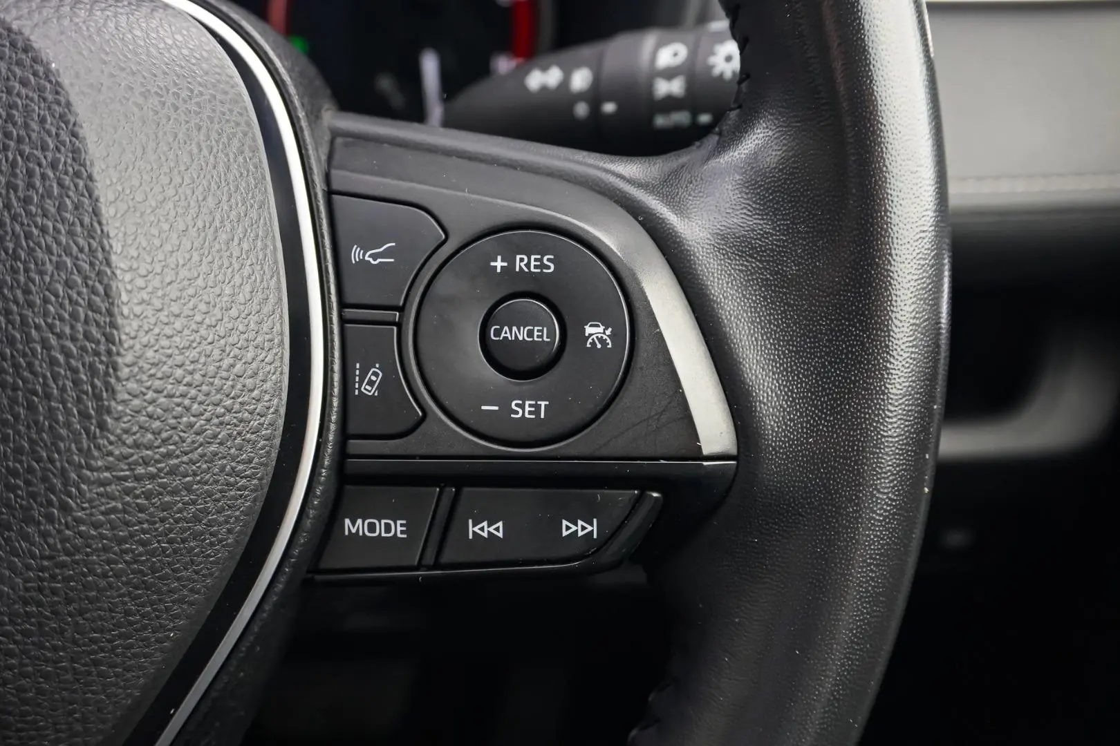 2024 Toyota RAV4 Gallery Image 20