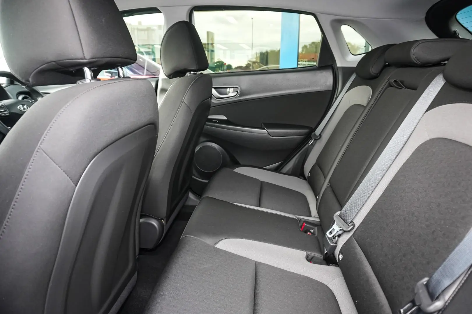 2019 Hyundai Kona Gallery Image 8