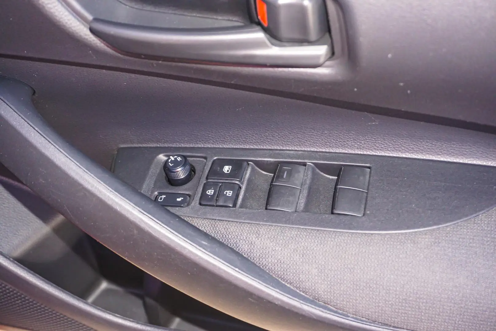 2021 Toyota Corolla Gallery Image 17