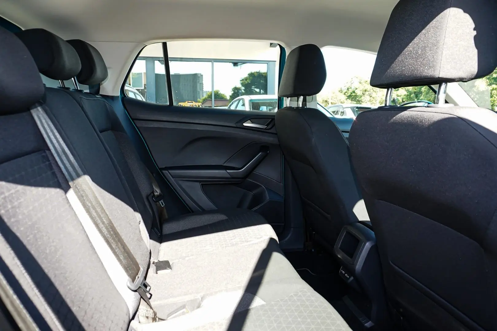 2022 Volkswagen T-Cross Gallery Image 8