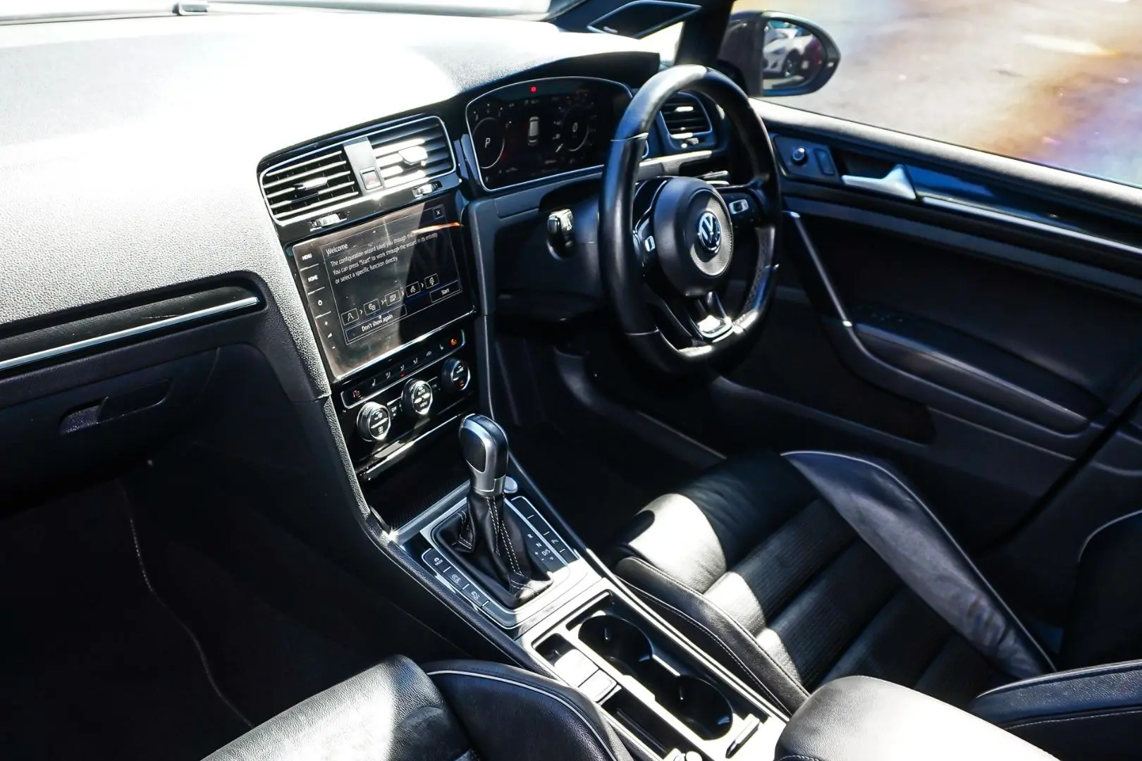 2018 Volkswagen Golf Gallery Image 11