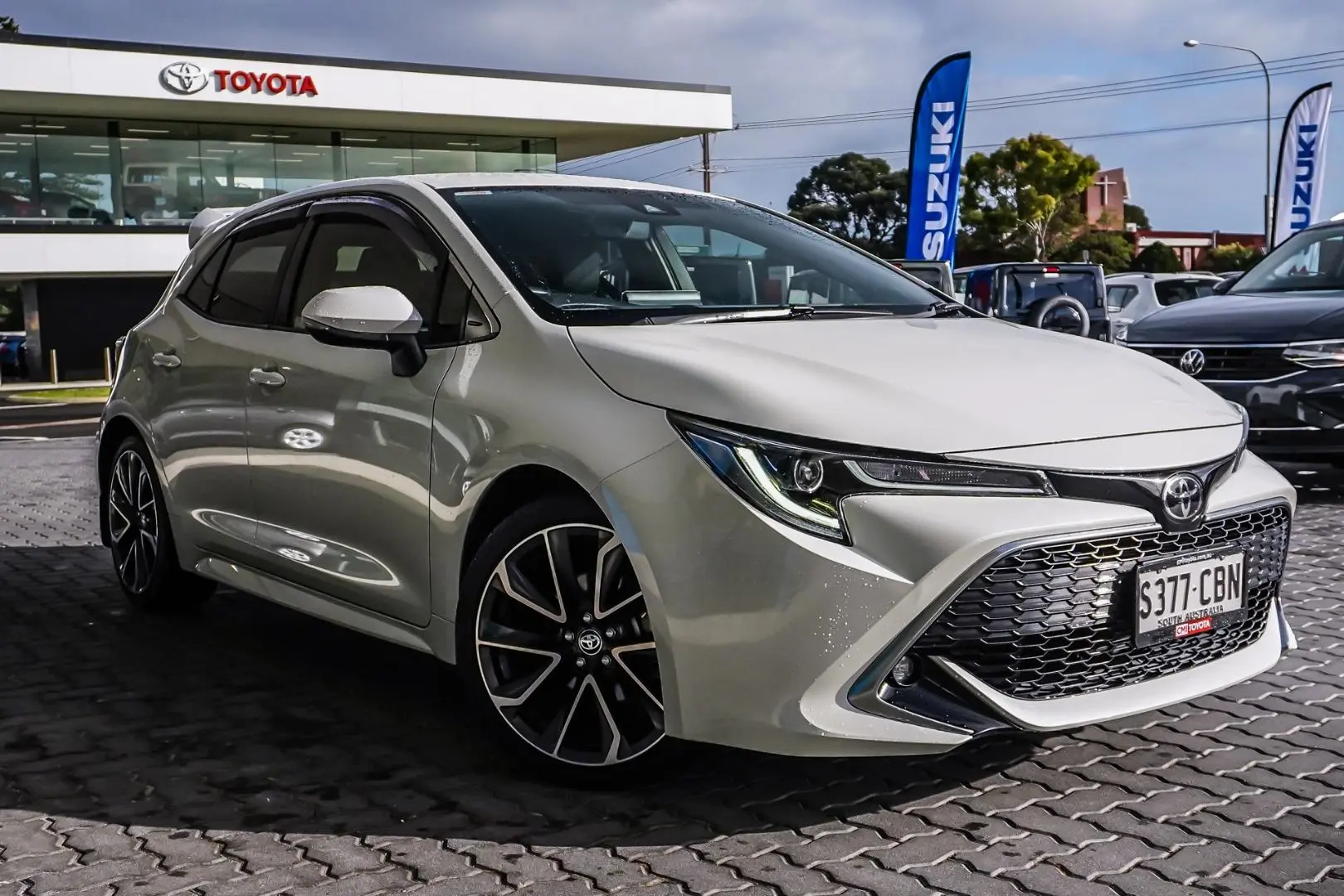 2019 Toyota Corolla Gallery Image 2