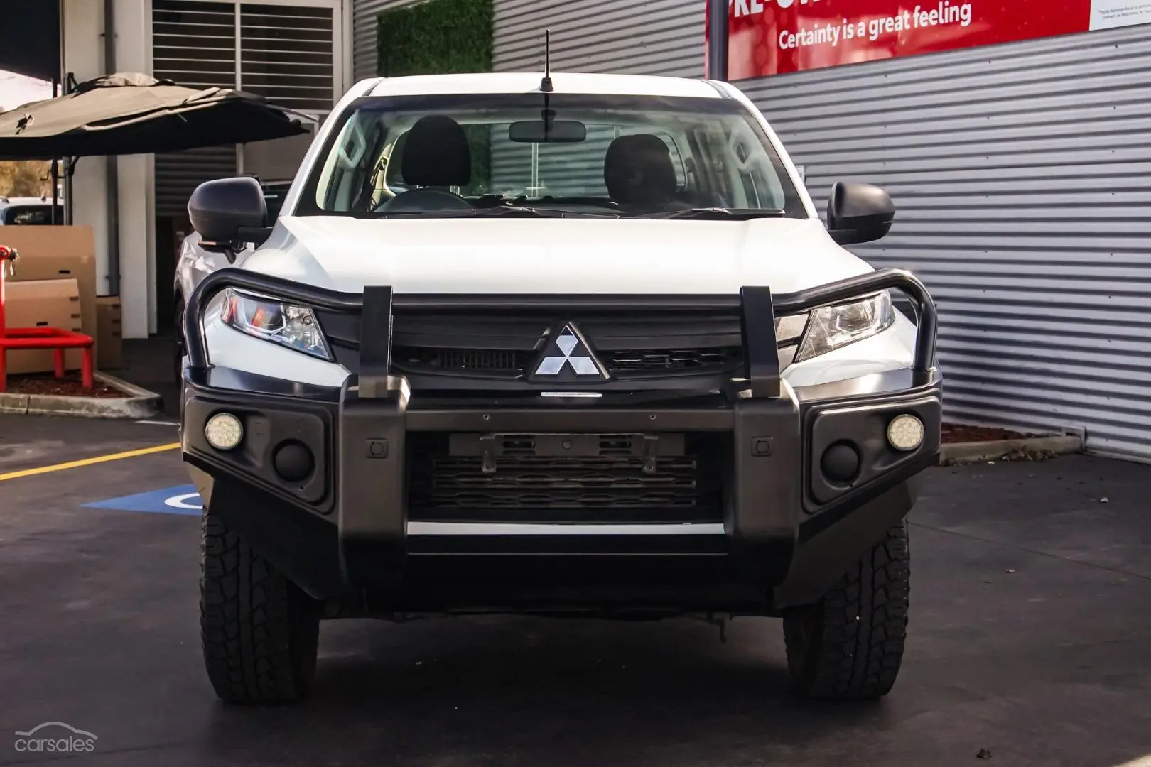 2019 Mitsubishi Triton Image 4