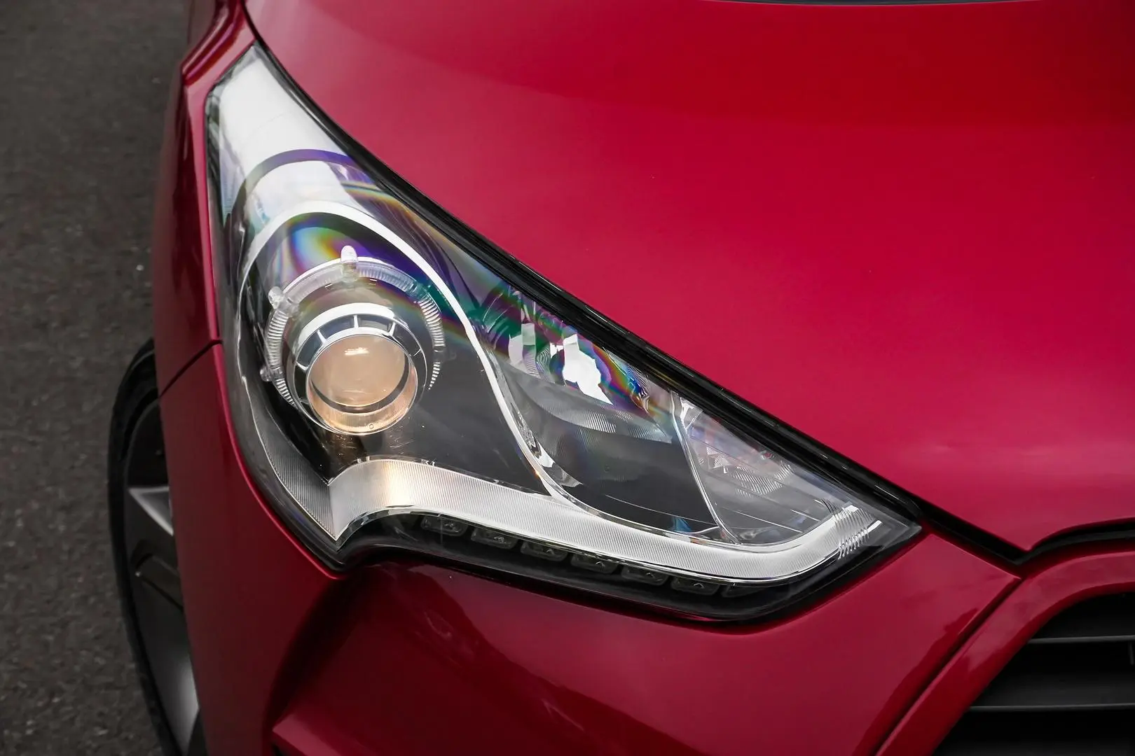 2014 Hyundai Veloster Gallery Image 11