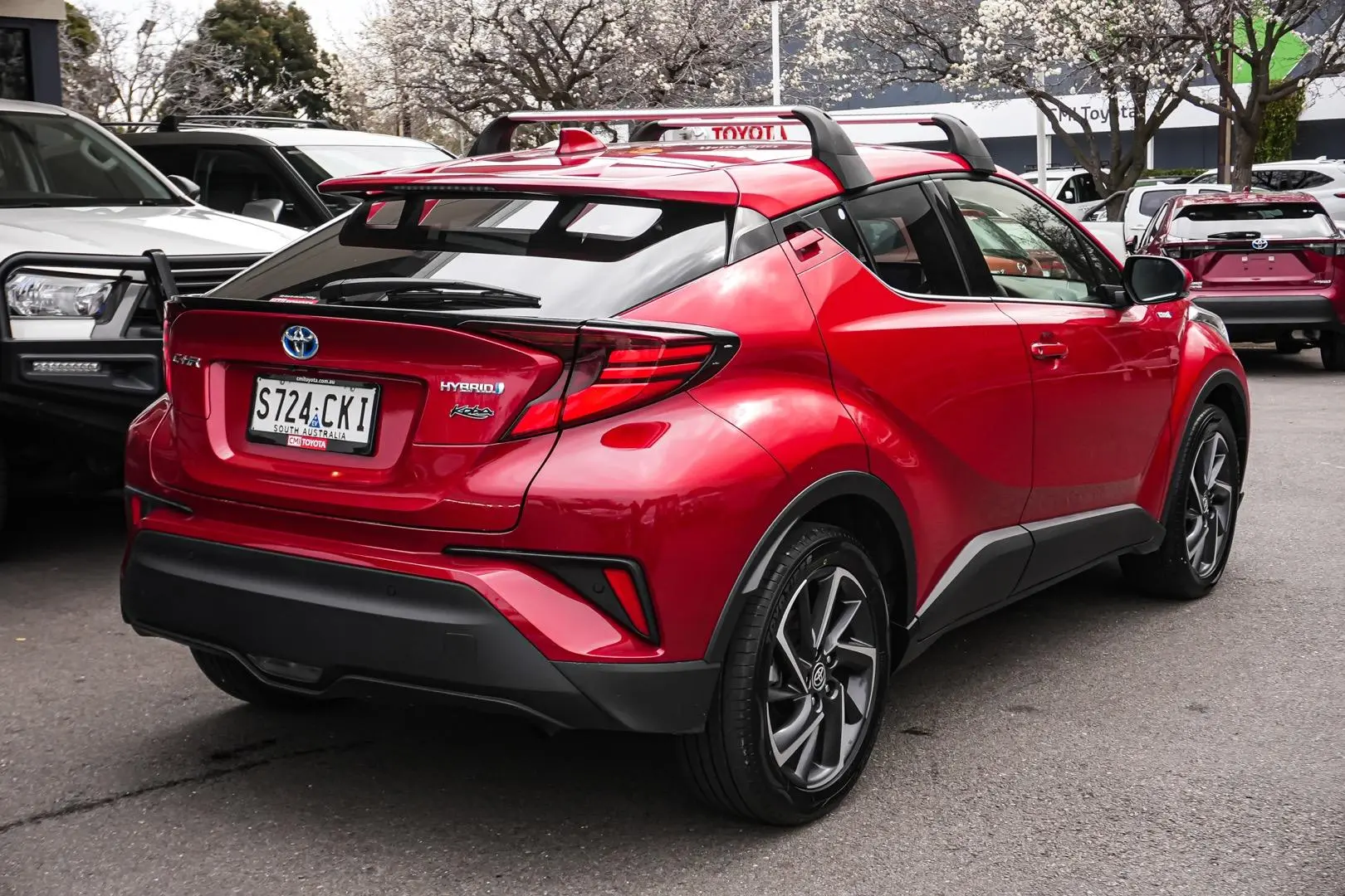 2021 Toyota C-HR Gallery Image 3