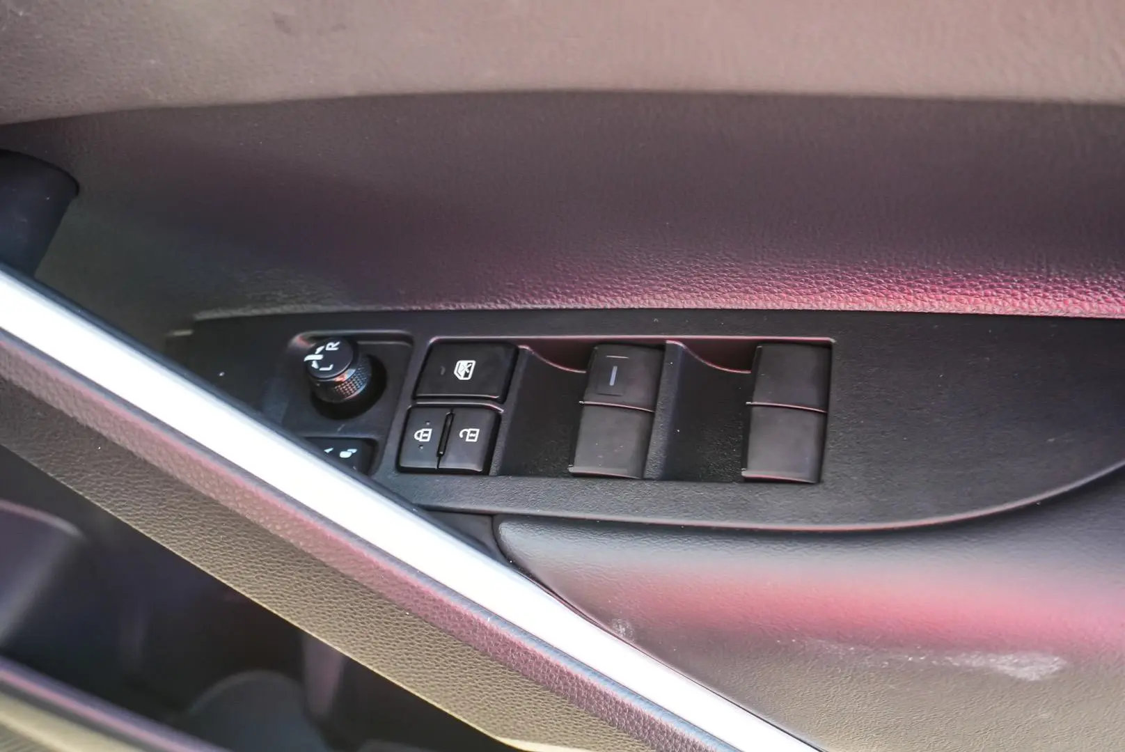 2023 Toyota Corolla Cross Gallery Image 19