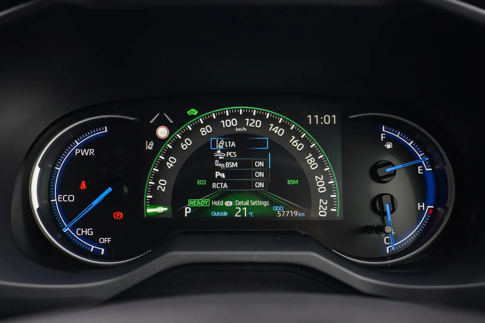 2024 Toyota RAV4 Gallery Image 17