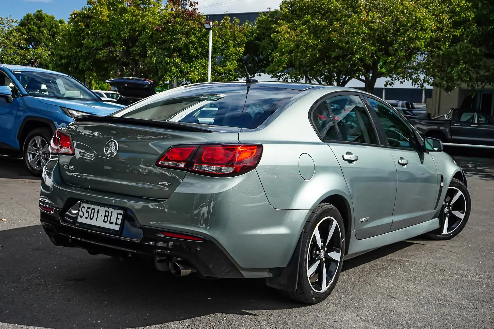 2016 Holden Commodore Gallery Image 3