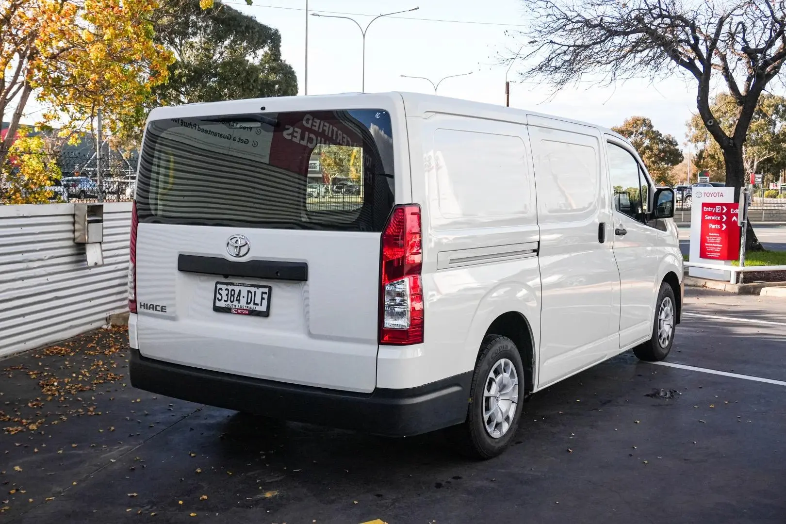 2020 Toyota Hiace Gallery Image 3