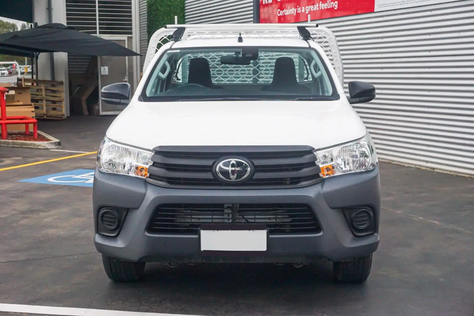 2021 Toyota Hilux Image 4