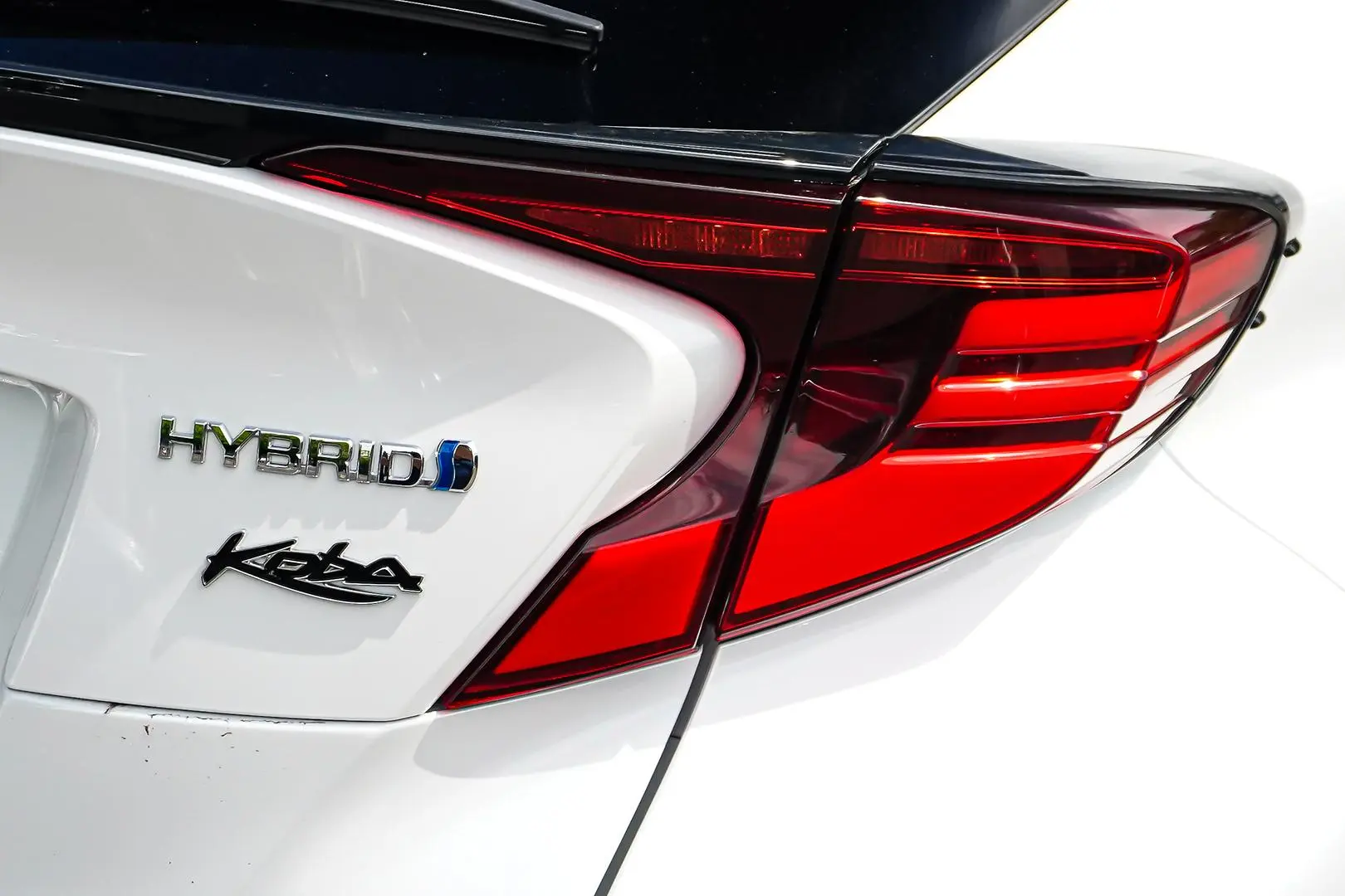 2023 Toyota C-HR Gallery Image 14