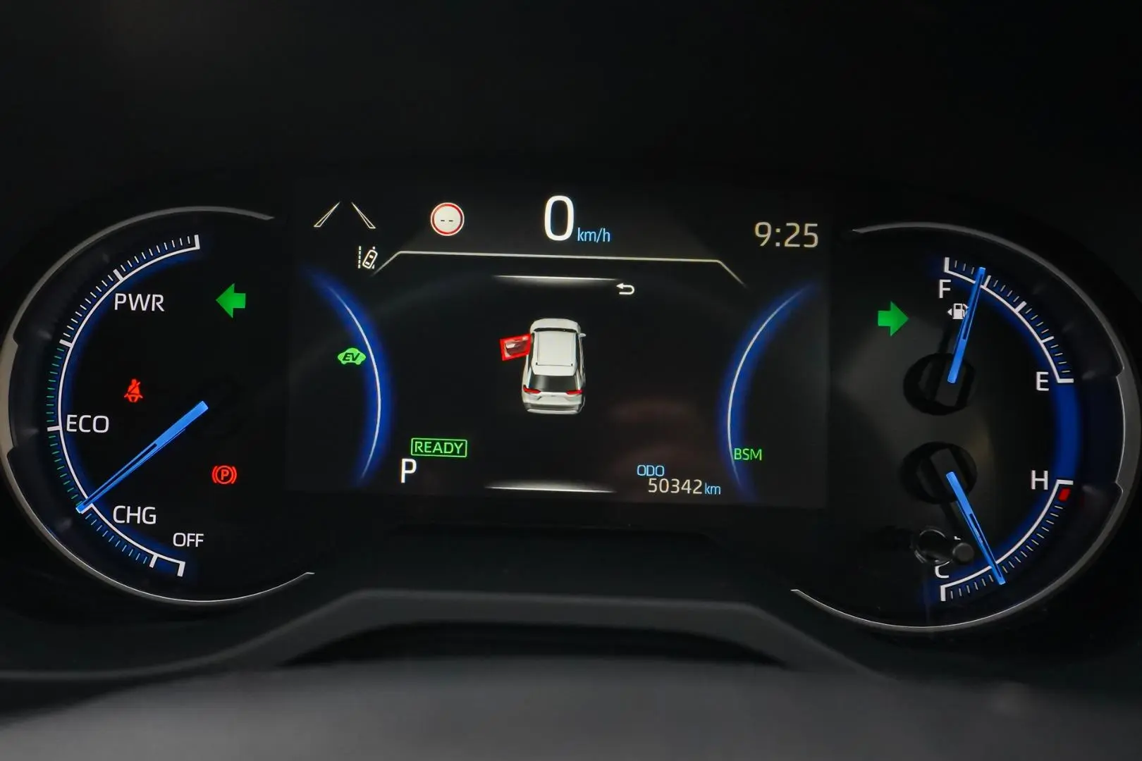 2024 Toyota RAV4 Gallery Image 18