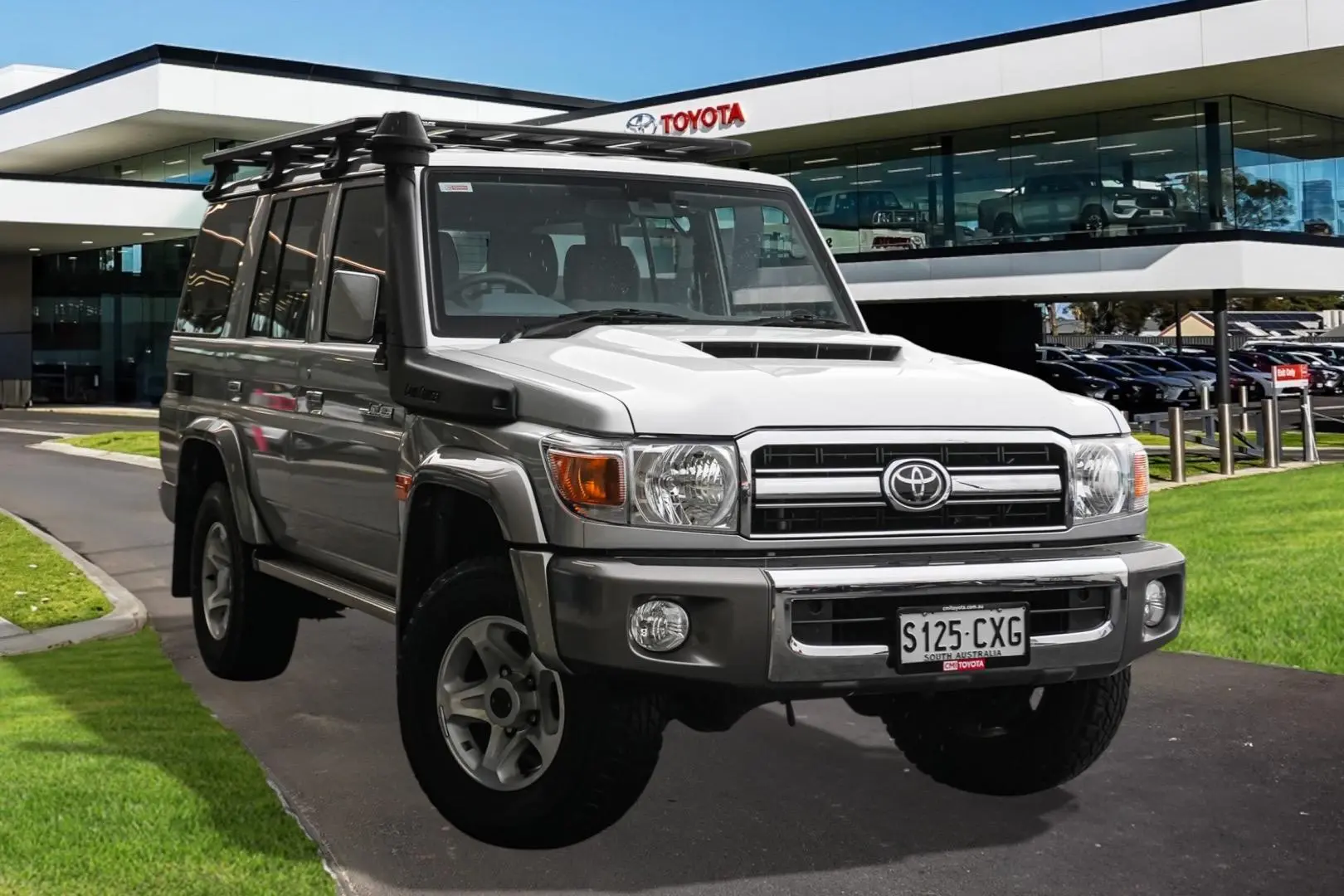 2023 Toyota Landcruiser Image