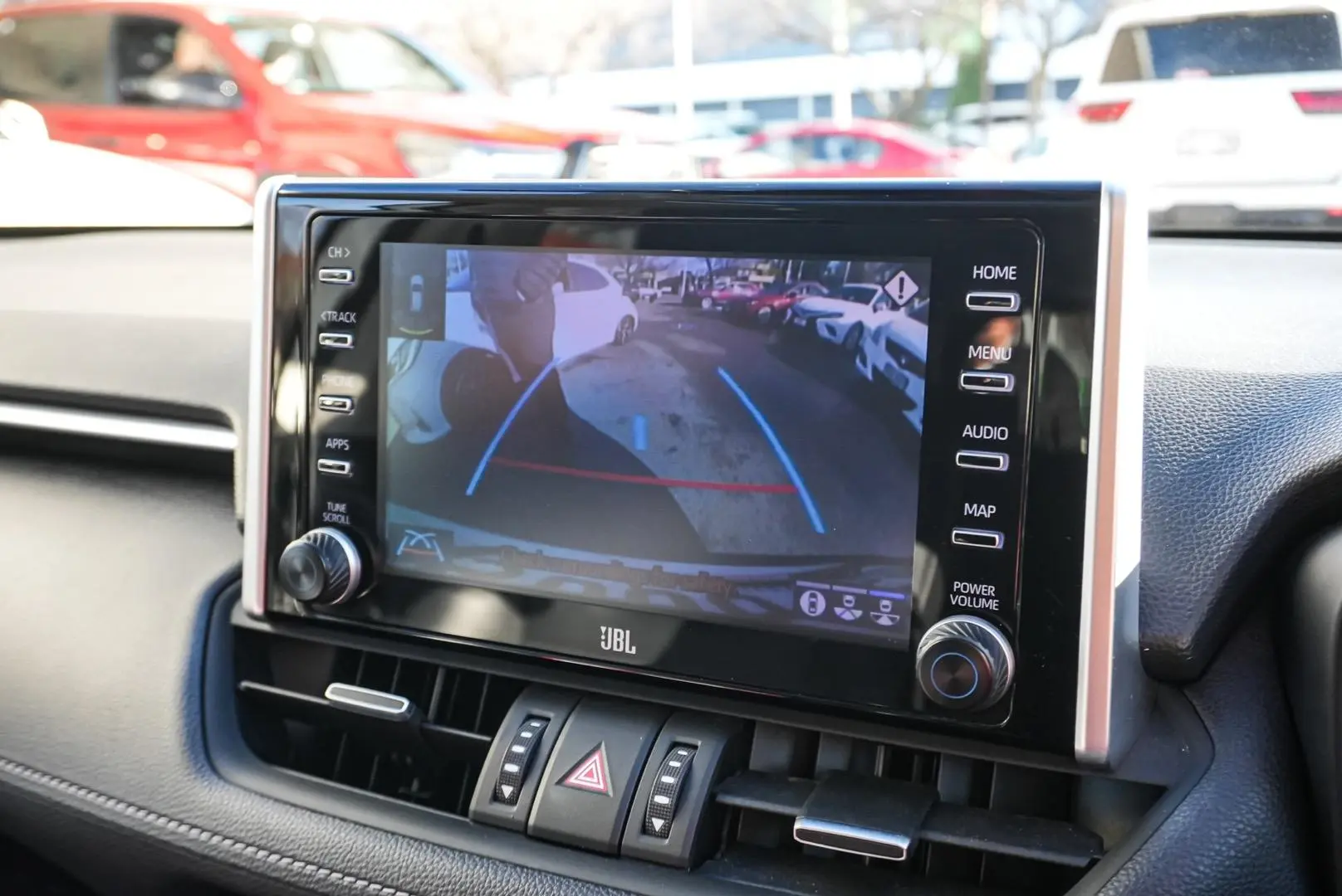 2020 Toyota RAV4 Gallery Image 22