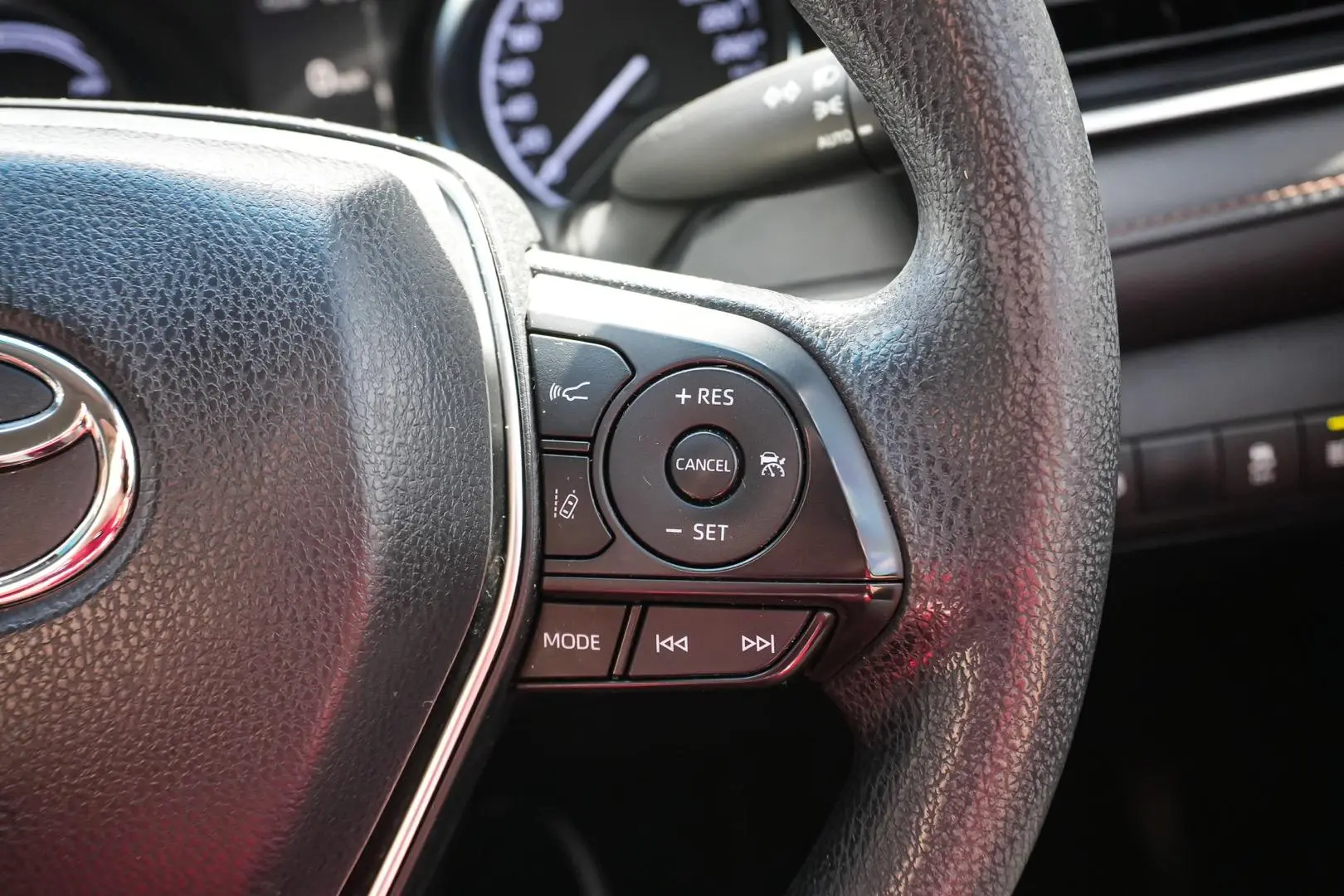 2018 Toyota Camry Gallery Image 21