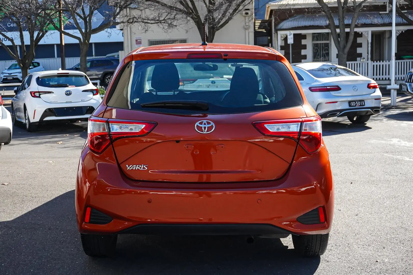 2018 Toyota Yaris Gallery Image 6