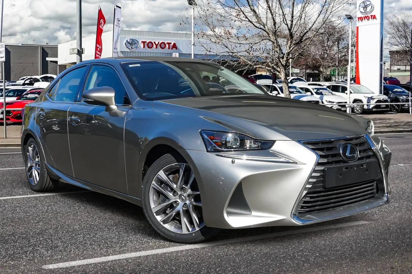 2018 Lexus IS Image