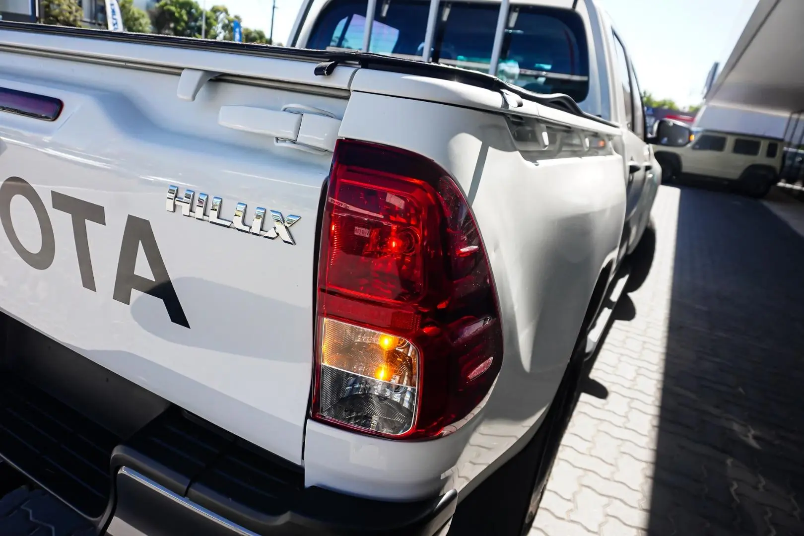 2021 Toyota Hilux Gallery Image 13