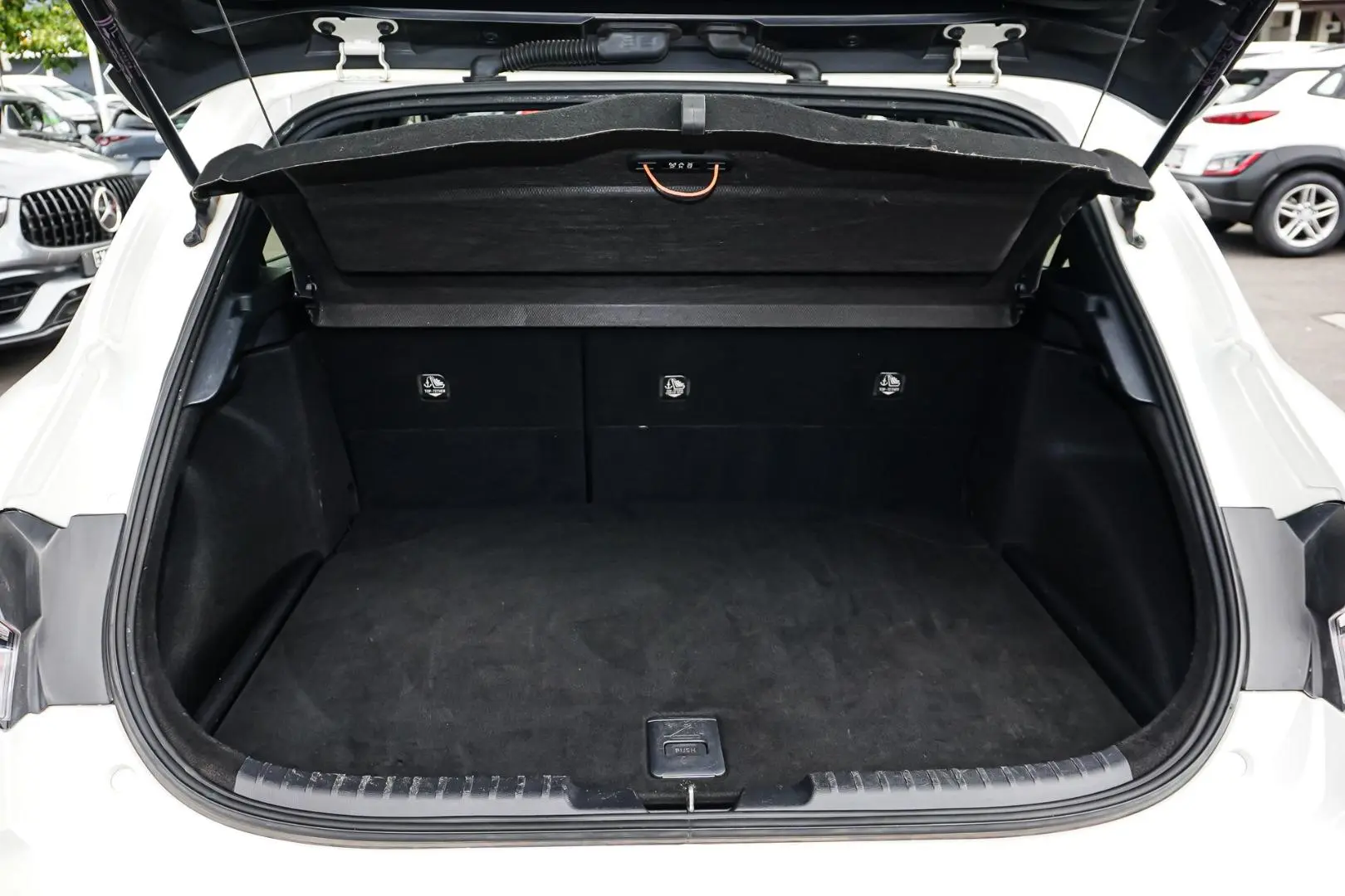 2019 Toyota Corolla Gallery Image 10