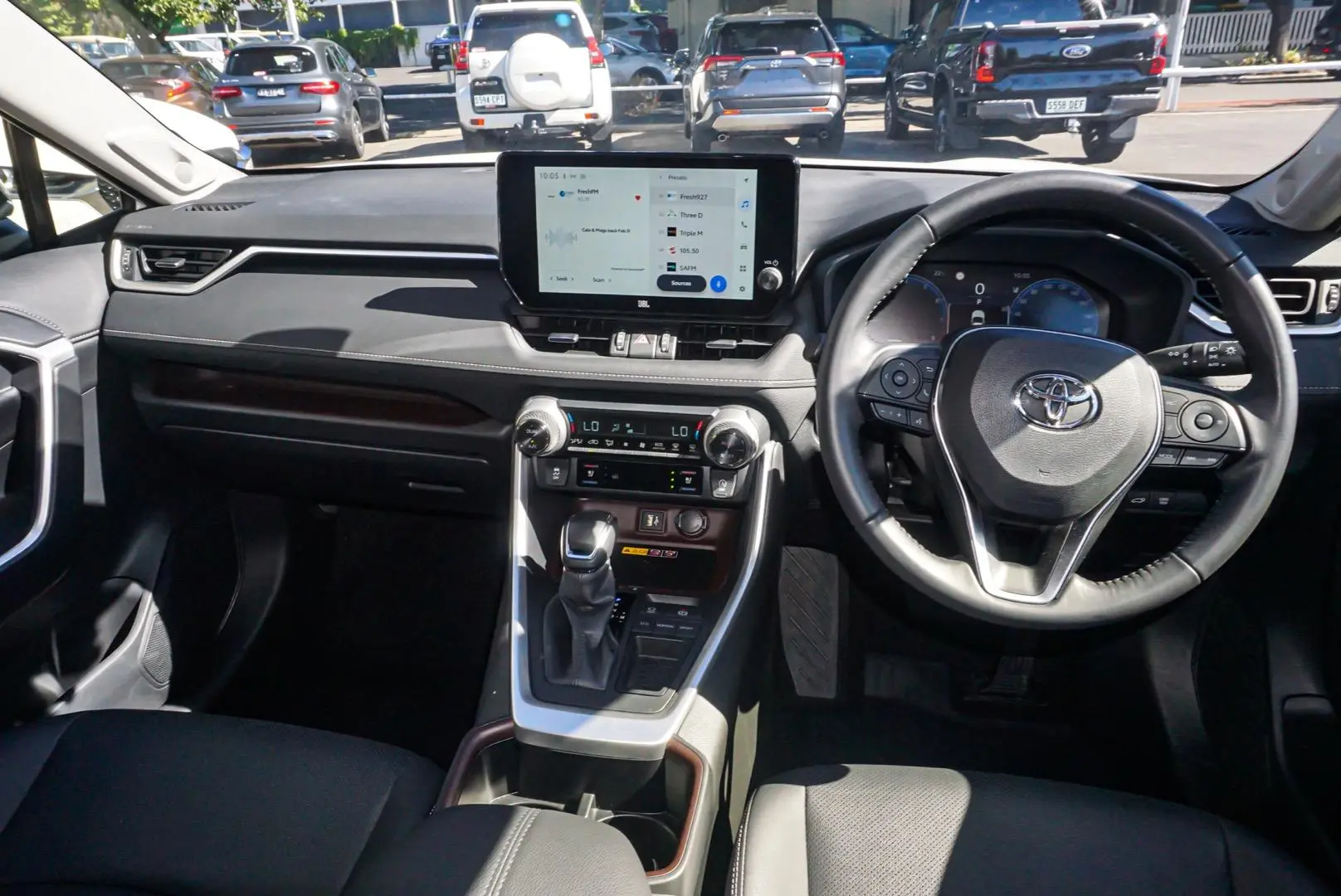 2024 Toyota Rav4 Gallery Image 9