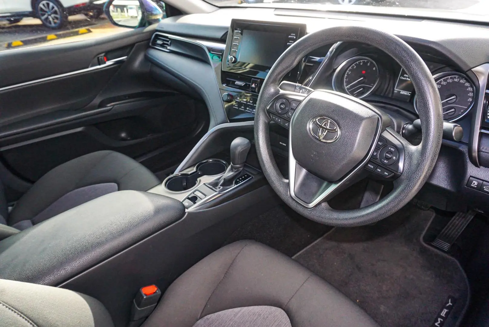 2021 Toyota Camry Gallery Image 7