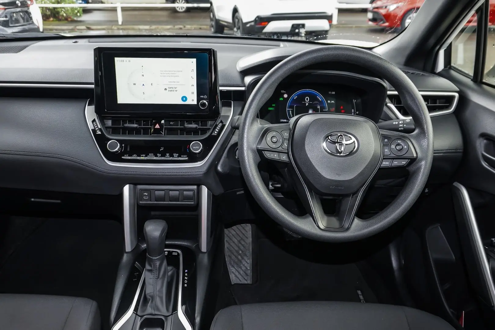 2025 Toyota Corolla Cross Gallery Image 8