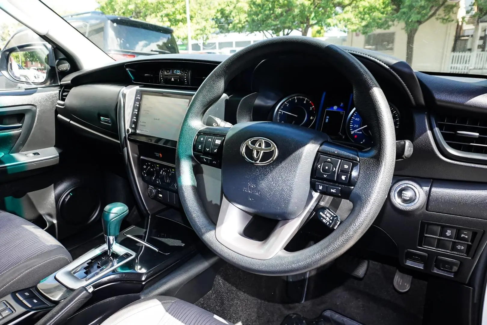 2022 Toyota Fortuner Gallery Image 6