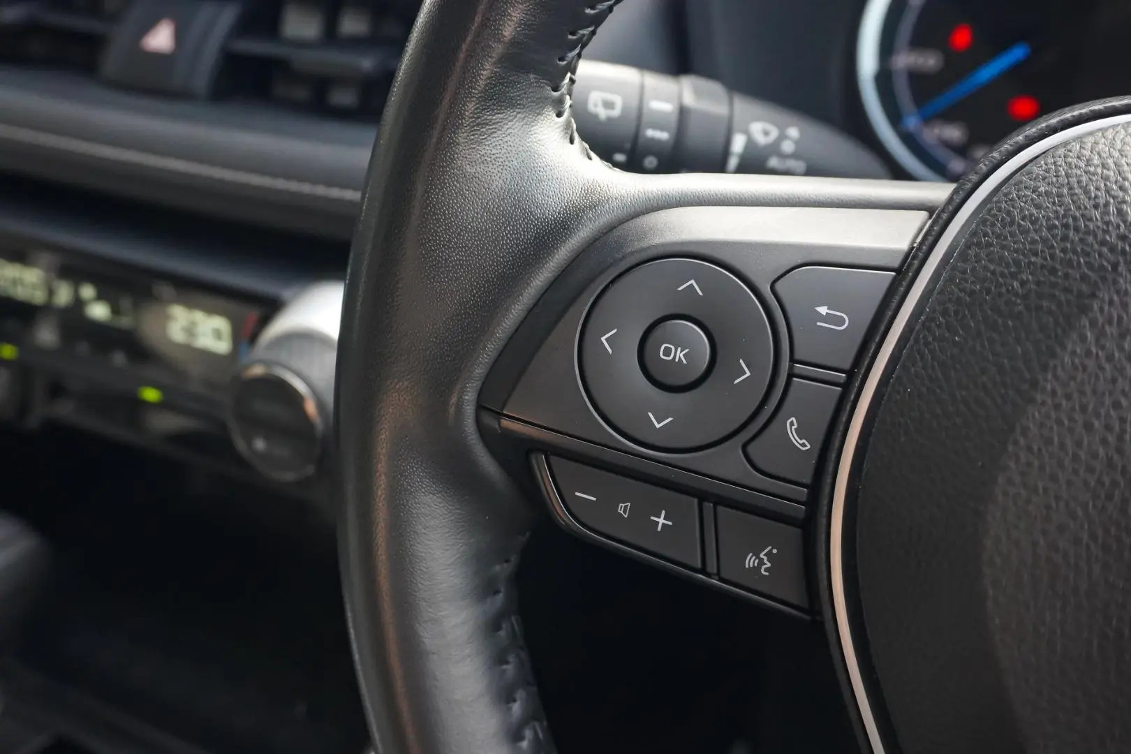 2024 Toyota RAV4 Gallery Image 19