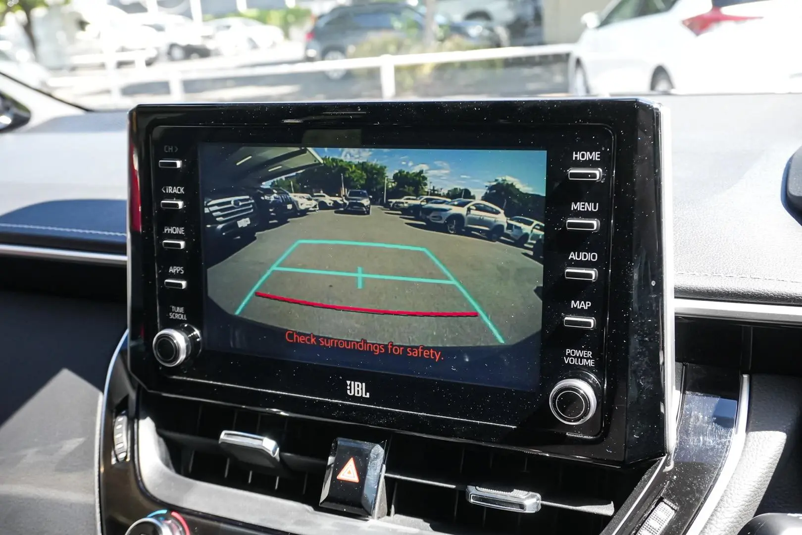 2020 Toyota Corolla Gallery Image 24