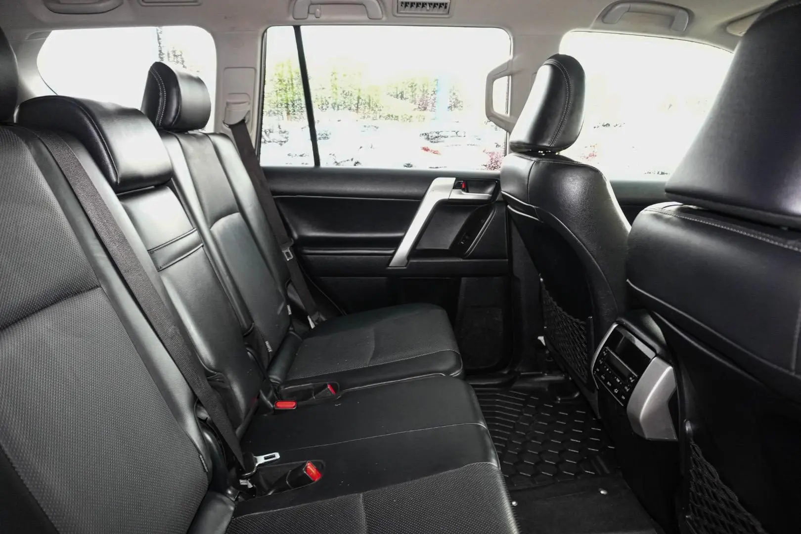 2019 Toyota Landcruiser Prado Gallery Image 14