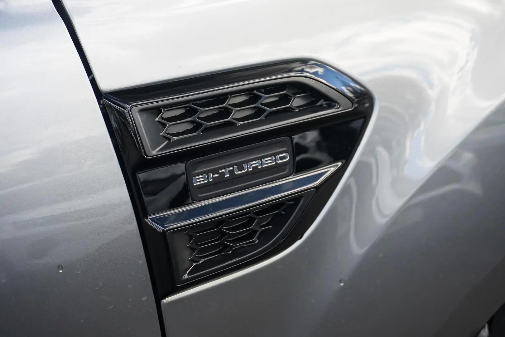 2021 Ford Everest Gallery Image 14