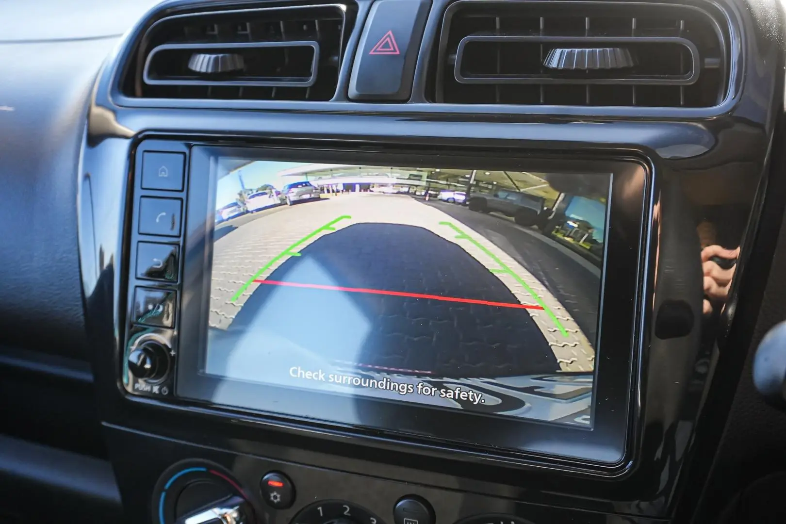 2021 Mitsubishi Mirage Gallery Image 21