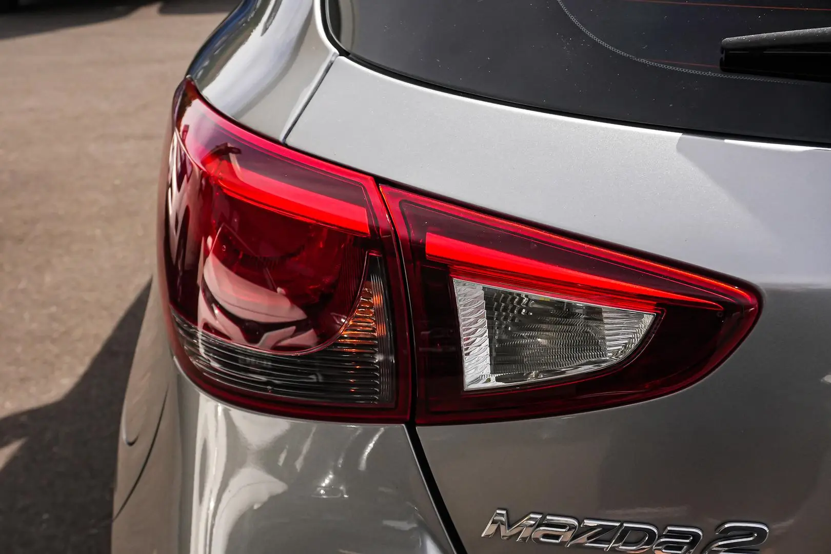 2016 Mazda 2 Gallery Image 8