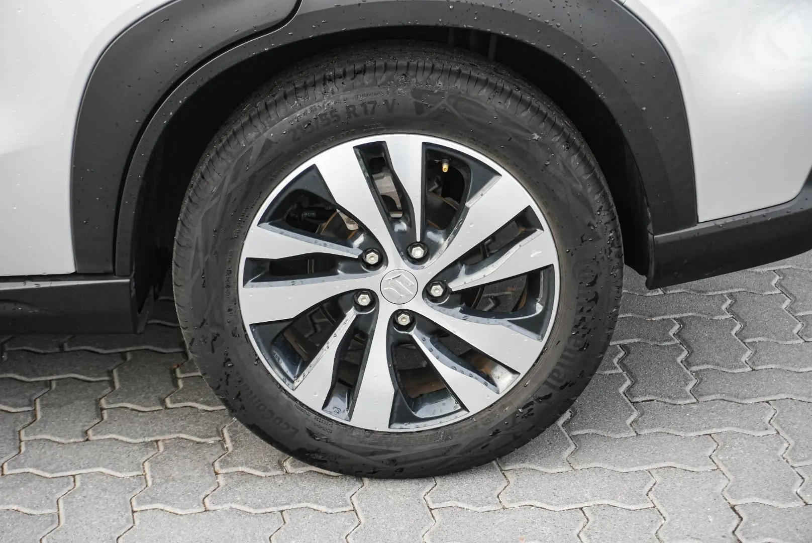 2023 Suzuki S-Cross Gallery Image 13