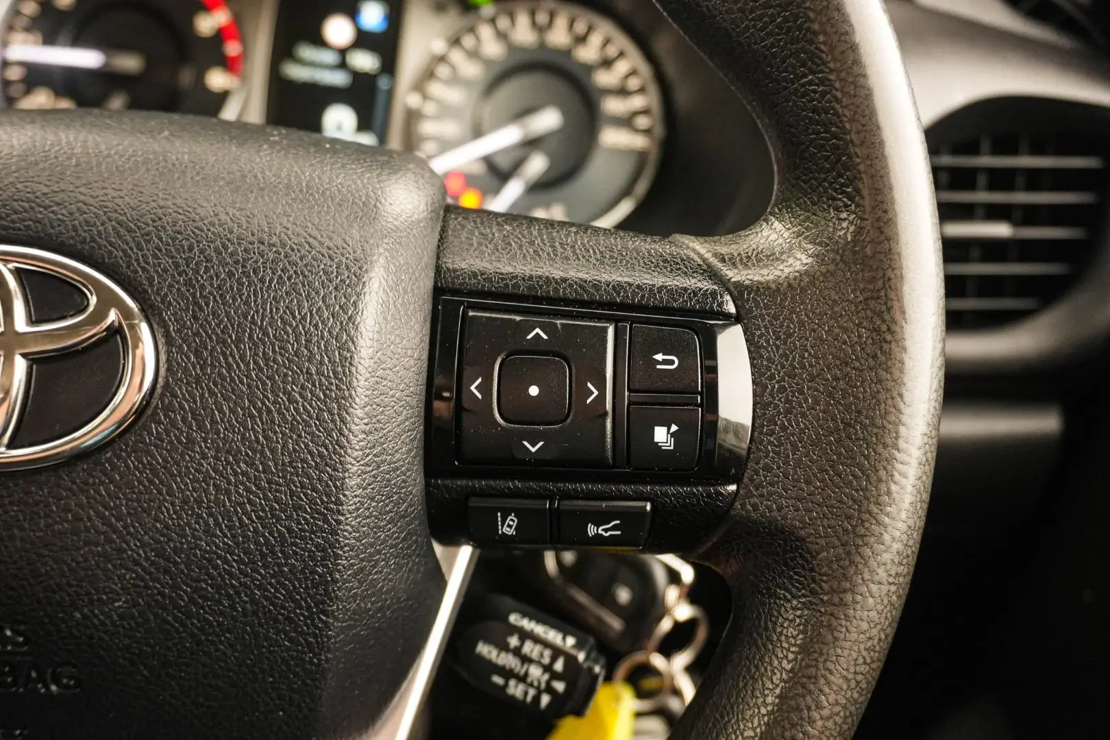2022 Toyota Hilux Gallery Image 20