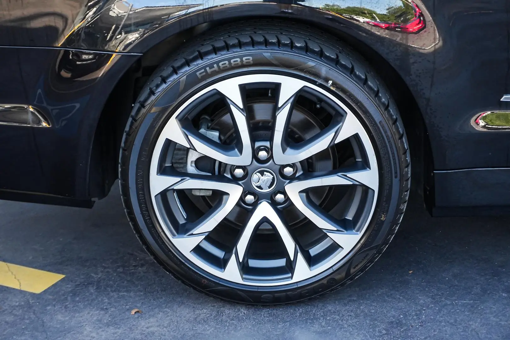 2017 Holden Ute Gallery Image 10