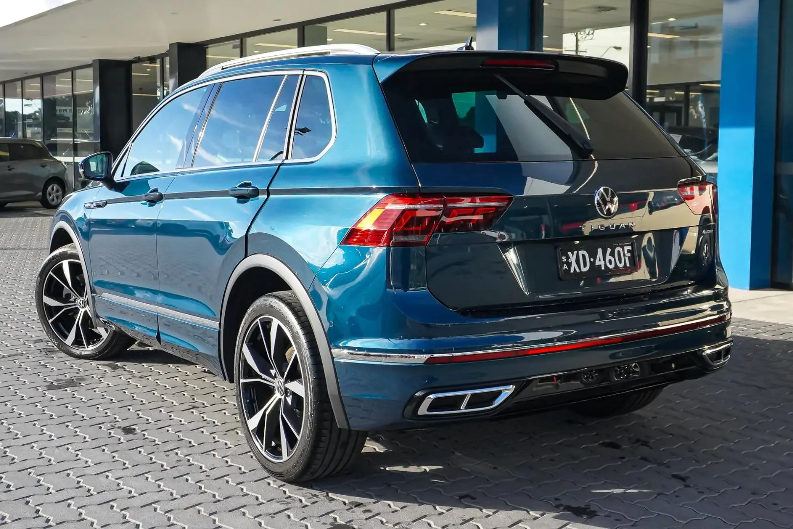 2022 Volkswagen Tiguan Gallery Image 3
