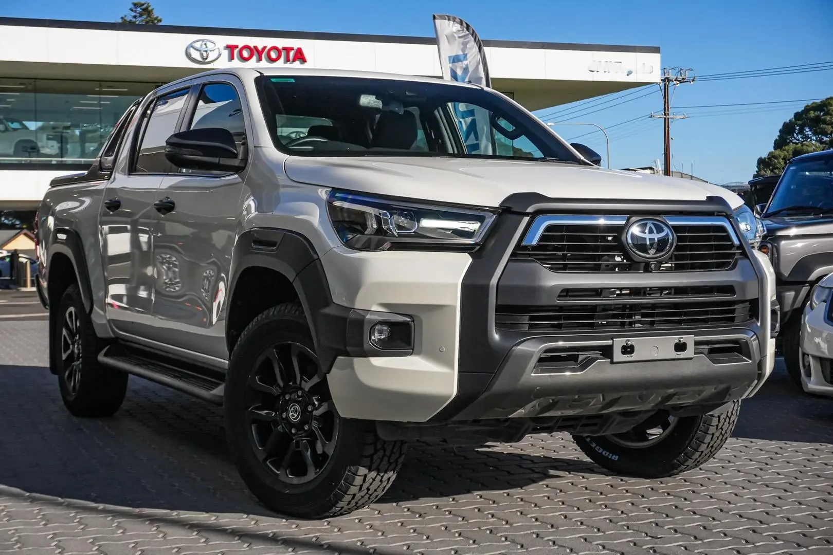 2022 Toyota Hilux Gallery Image 2