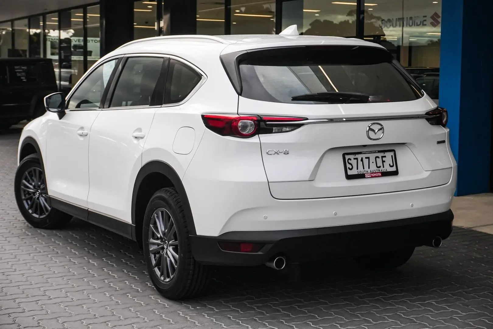 2020 Mazda CX-8 Gallery Image 3