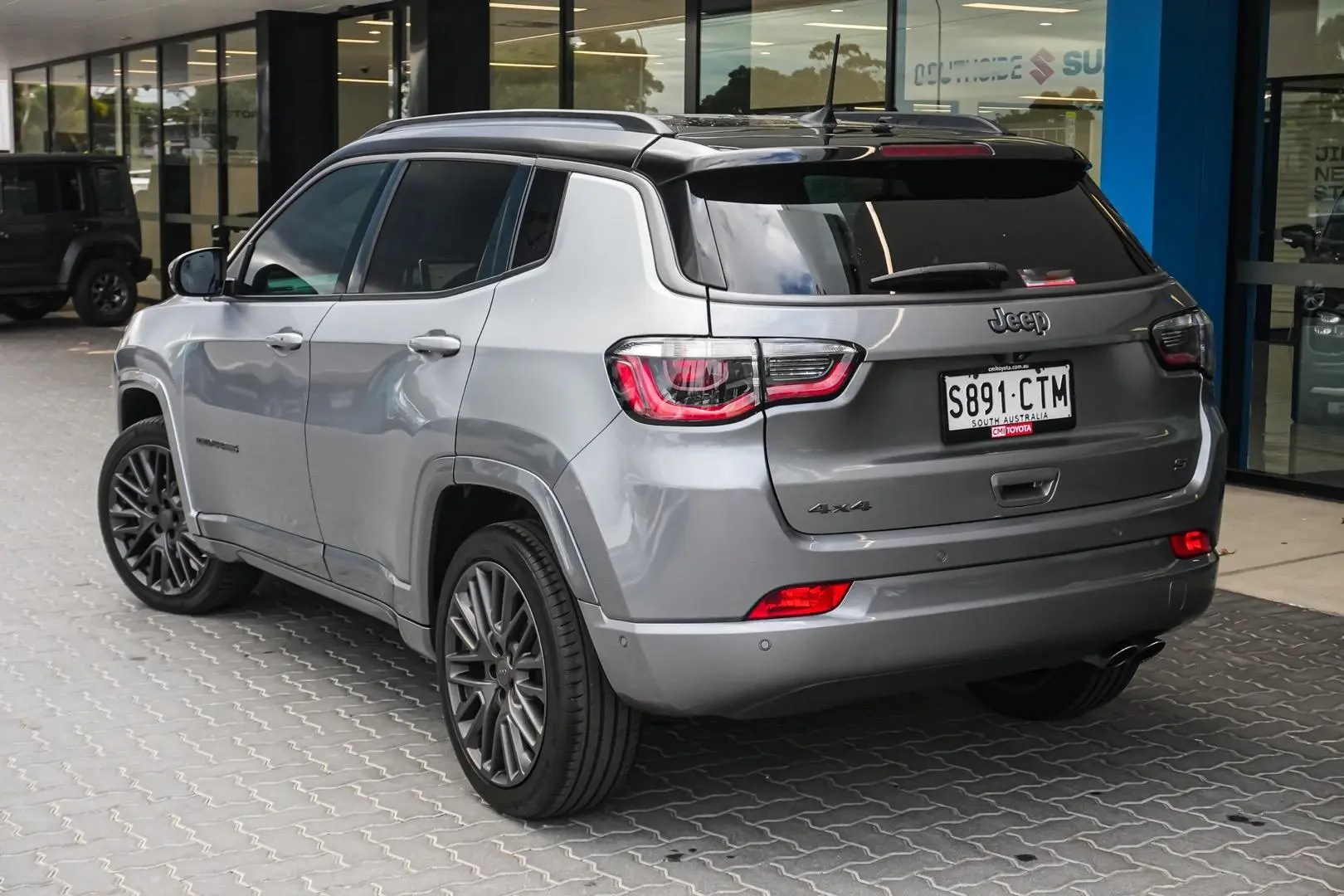 2022 Jeep Compass Gallery Image 3