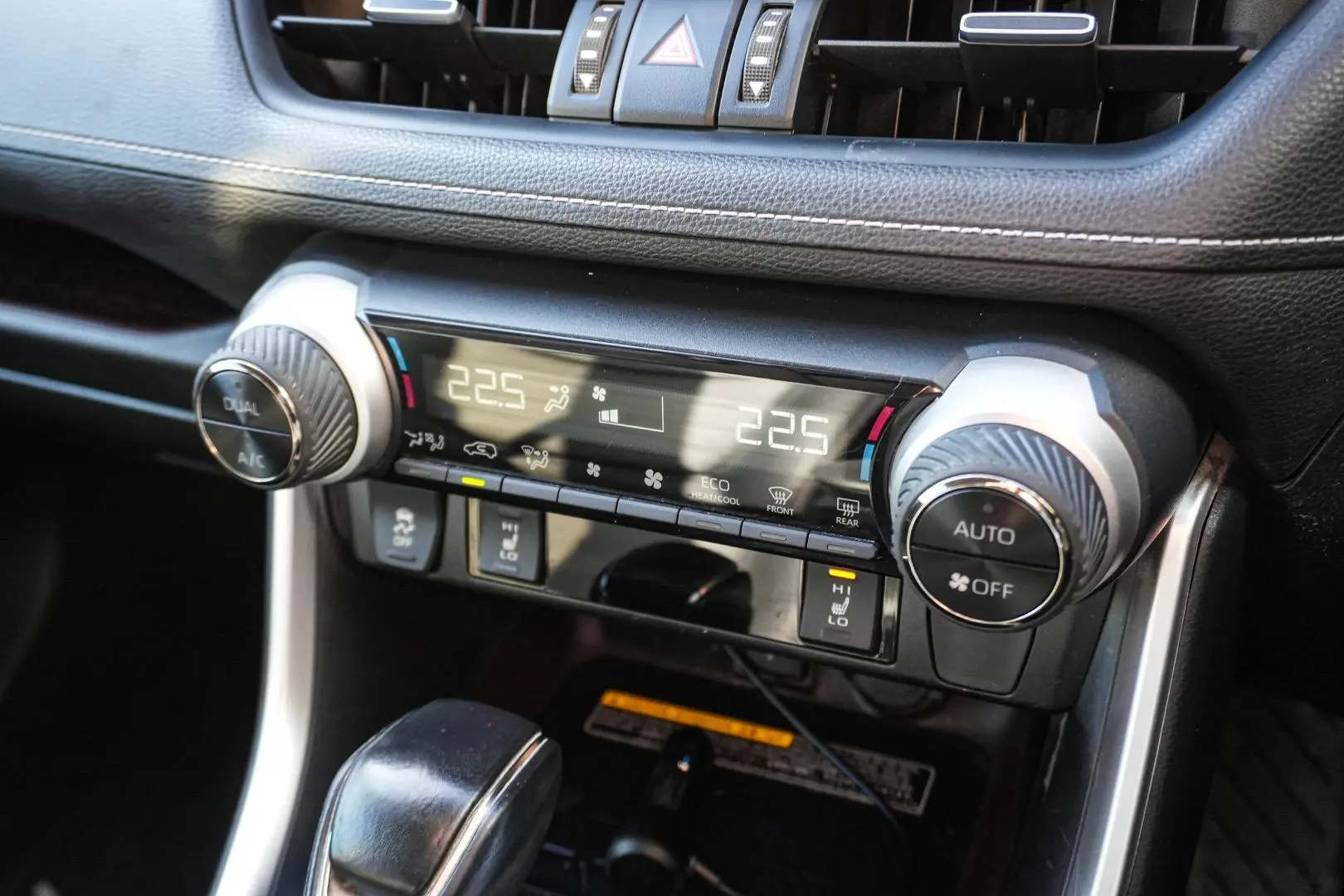 2021 Toyota RAV4 Gallery Image 22