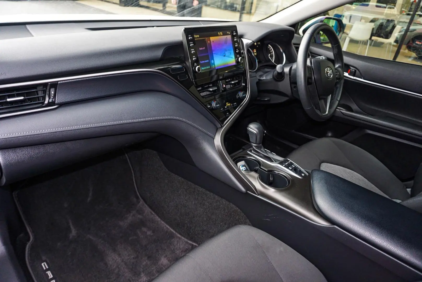 2022 Toyota Camry Gallery Image 10