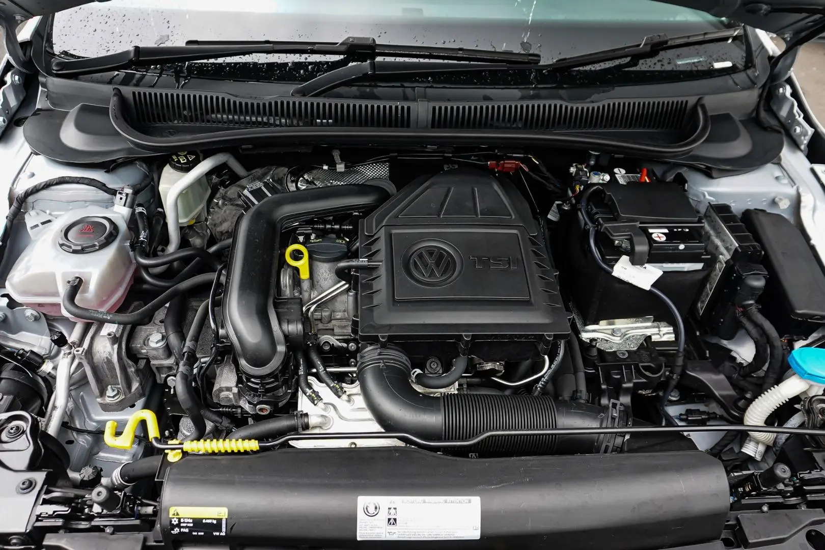 2018 Volkswagen Polo Gallery Image 21