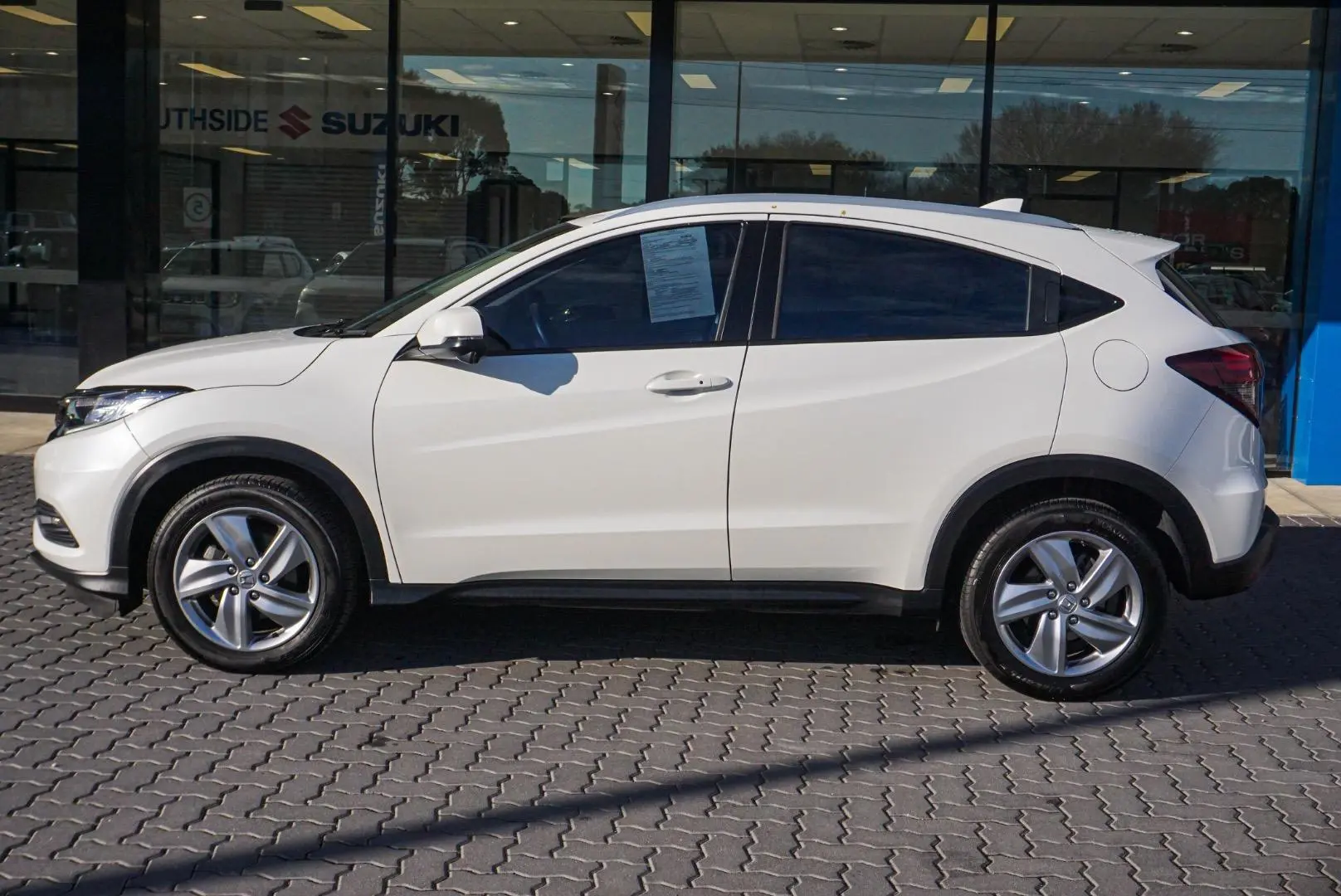 2019 Honda HR-V Gallery Image 4