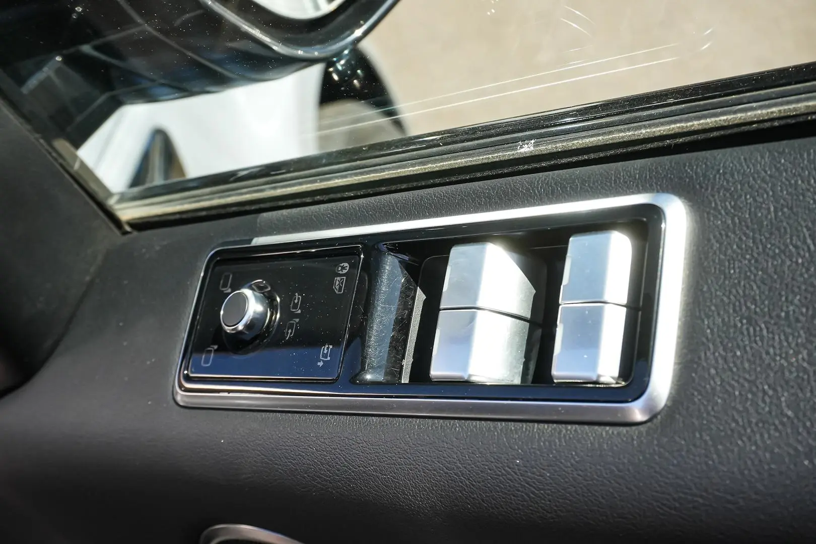 2021 Land Rover Range Rover Sport Gallery Image 17