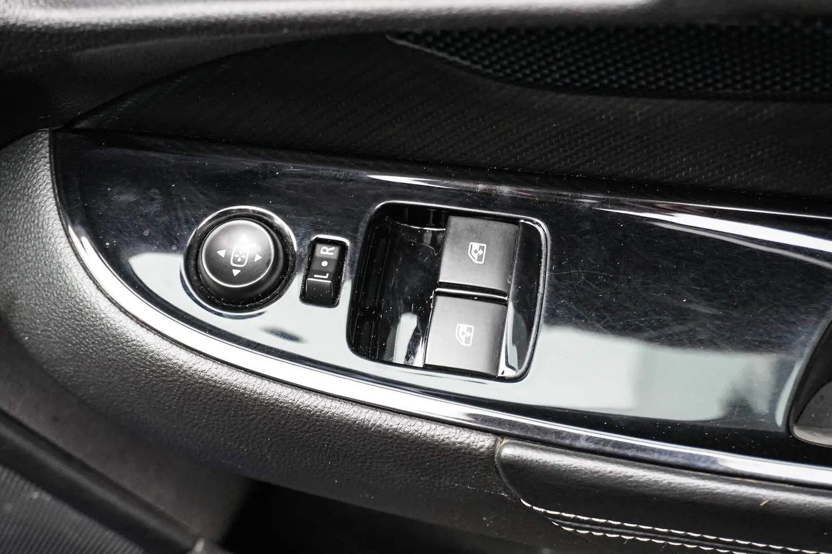 2017 Holden Ute Gallery Image 17