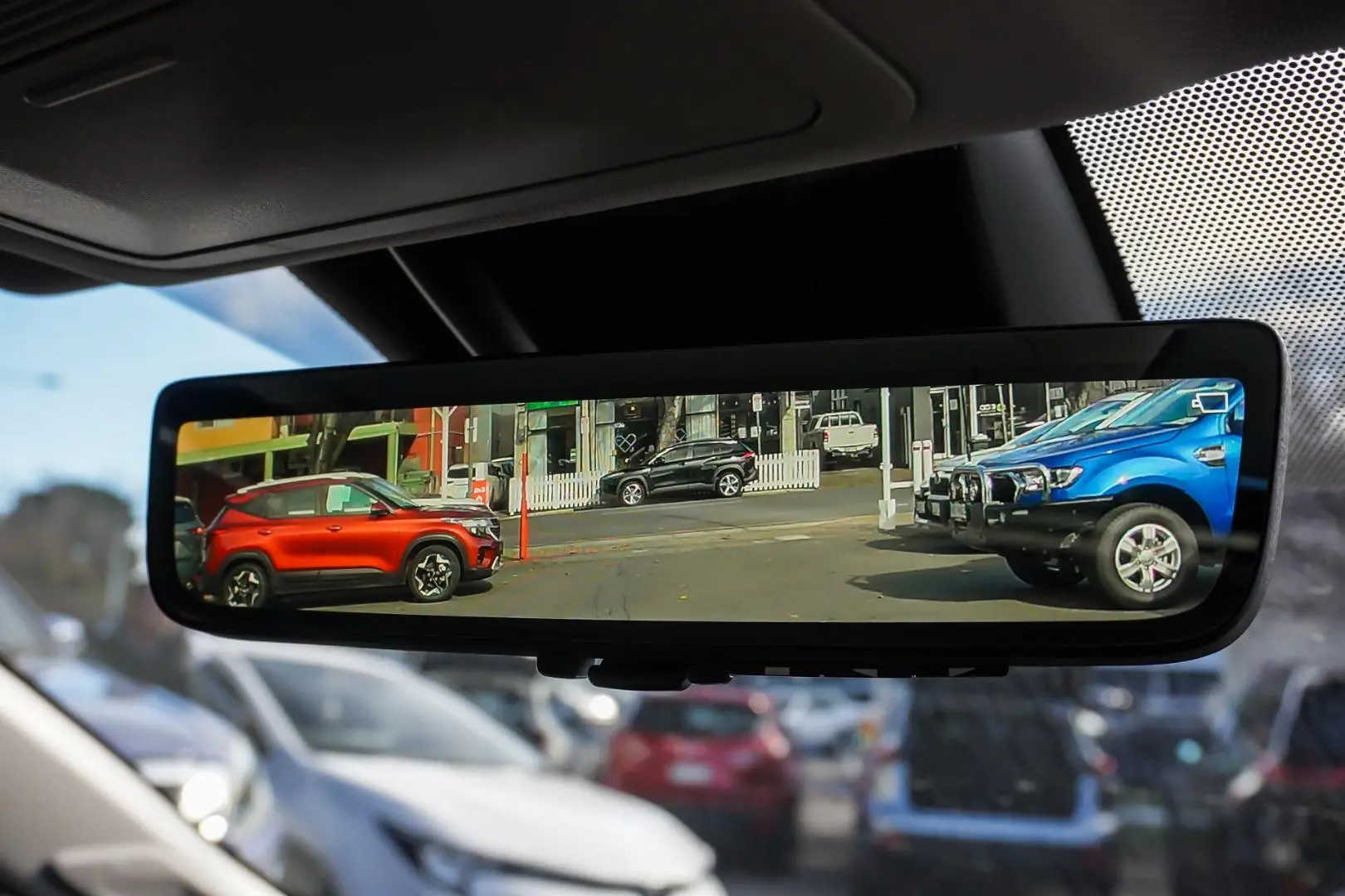 2024 Toyota RAV4 Gallery Image 20