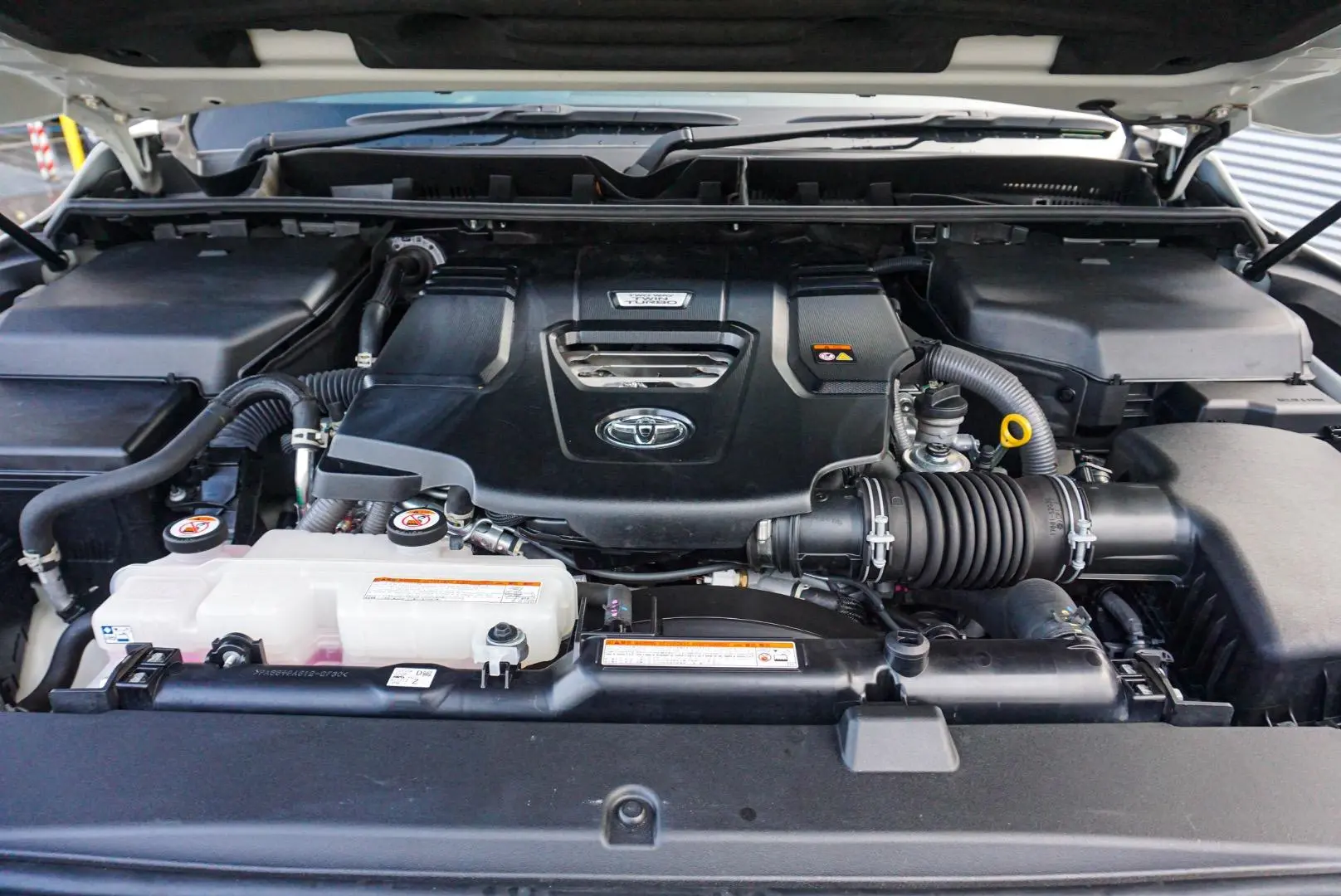 2021 Toyota Landcruiser Gallery Image 22